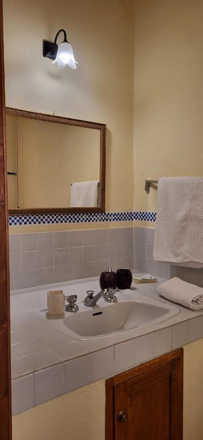 Il Poggio B&B Ginestra Fiorentina Luaran gambar